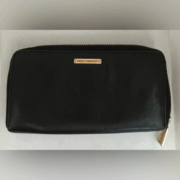 Rebecca Minkoff | ladies leather wallet. - Picture 1 of 15